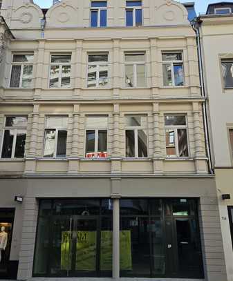 TOP sanierte 2 Zimmer-DG-Wohnung in der Bonner Innenstadt Erstbezug