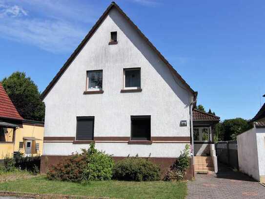 Dachgeschosswohnung mit großem Garten in Waltrop !