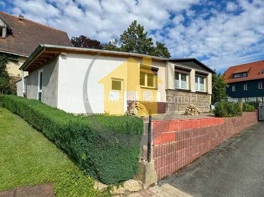 ***MODERNER WOHNBUNGALOW MITTEN IN FRIEDRICHSBRUNN***