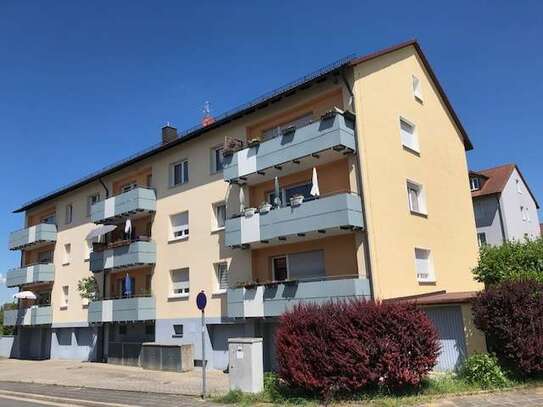 Helle 3 Zimmerwohnung mit Balkon in Heroldsberg zu vermieten