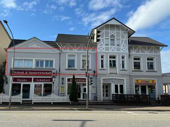 Großzügige Bürofläche im 1. Obergeschoss mit 4 Räumen und Pkw- Stellplatz in bester Innenstadtlage