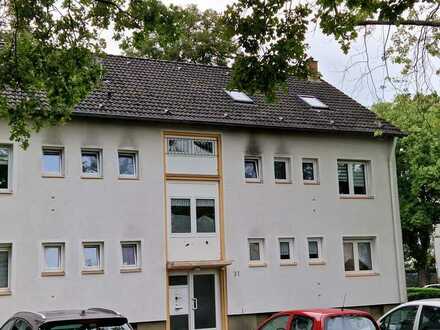Freundliche 6-Zimmer-Wohnung mit Balkon und EBK in Essen