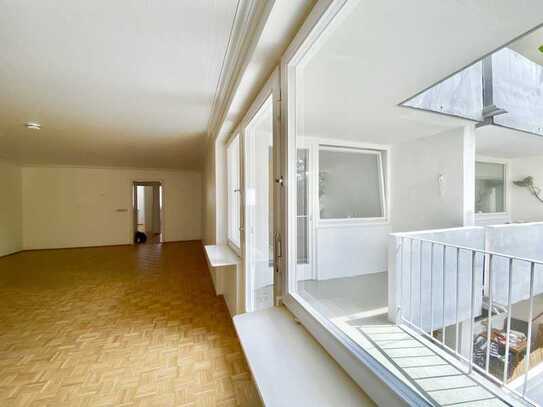 AB SOFORT* Tolle Wohnung mit großer Süd-West-Loggia. Bestlage in Schwabing am Kurfürstenplatz!