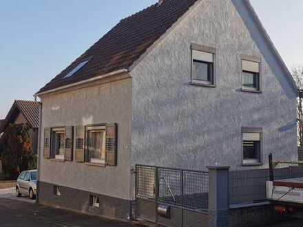 freistehendes Einfamilienhaus mit 4 Zimmer + Küche + Bad + Gäste WC in Bubenheim