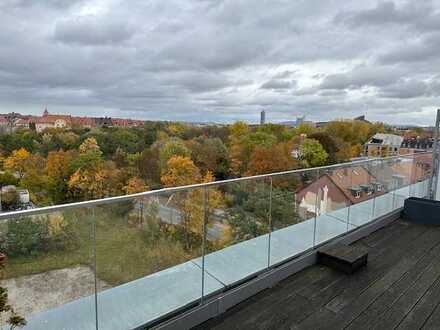 Ein Luxus-Penthouse mitten in der Stadt, mit Designer Möbel und KFZ-Stellplatz!!!
