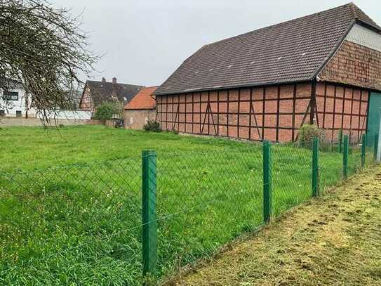 Baugrundstück mit großem Freizeitwert - Vechelde Liedingen