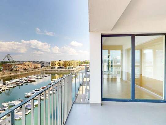 Exklusive Penthouse-Wohnung mit 4 Zimmern mit Dachterrasse