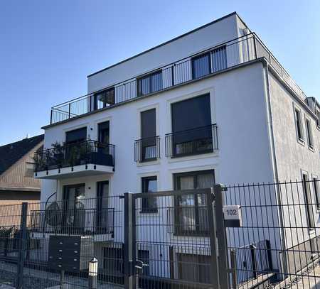 Moderne 2-Raum-Wohnung mit geh. Innenausstattung mit EBK in Berlin Lichterfelde (Steglitz)