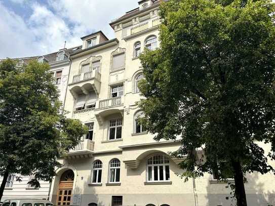 STOCK - Altbau | Herrschaftlich | Prinzregentenplatz