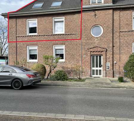 5 Zimmer ETW in ruhiger Lage mit 209 m² Garten und Außenstellplätzen im 4-Familienhaus