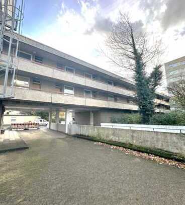 trockener Tiefgaragenstellplatz in Köln-Neubrück zu vermieten!