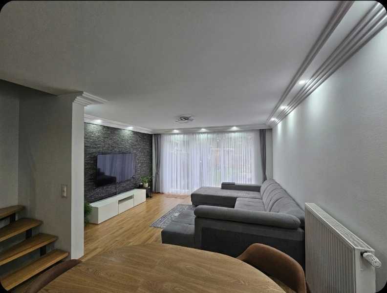 Familienglück in Bestlage: Modernes Haus mit Garten & Dachterrasse – Ruhige Siedlungsrand