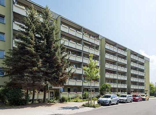 Geräumige 3-Raum-Wohnung mit großer Küche!