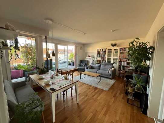 Exklusive 4-Zimmer-Penthouse-Wohnung mit großer Dachterrasse