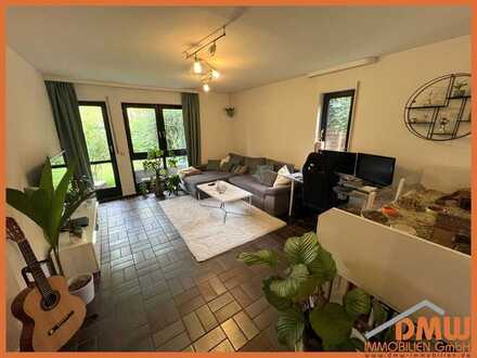 Helle, ruhige und renovierte 2 ZKB, EKB, 2x Terrasse, Keller, PKW-Stellpl.