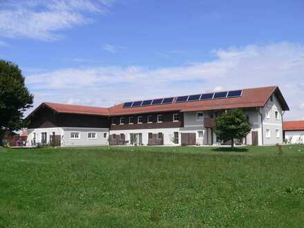 Wohnen wie im eigenen Haus! -Niedrigenergie-Wohnung mit Terrasse u. Garten