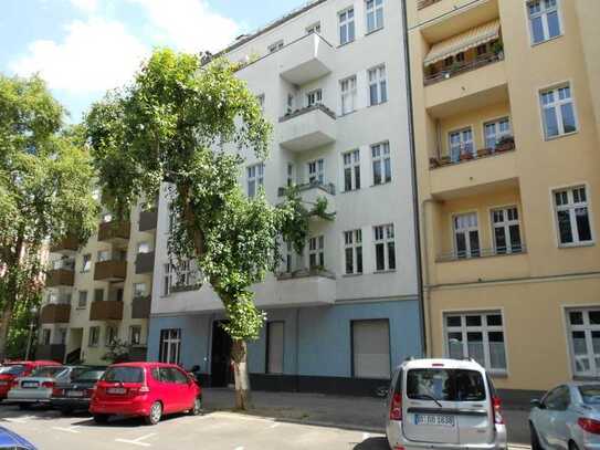 Sanierter Altbau in Wasser-Ruhiglage nahe Schloss Charlottenburg