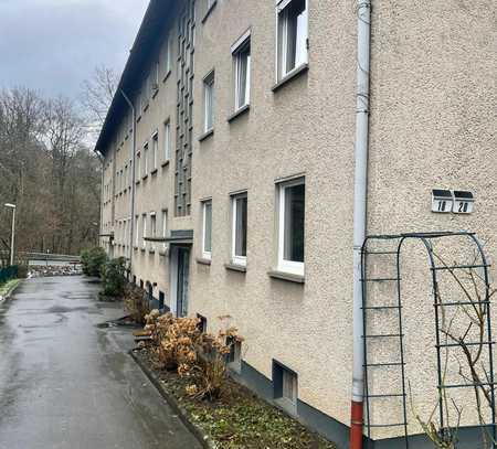 Lichthelle 3-Zimmer Wohnung mit Balkon und Garage in Gummersbach zu Vermieten!