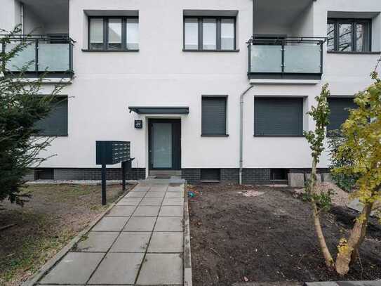 Wohnen in Wilmersdorf - freie 3-Zi.-Wohnung im Erdgeschoss - ready to move in!