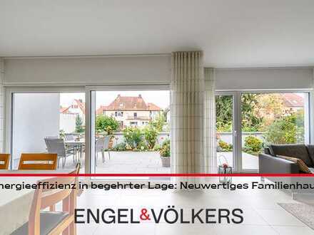 Energieeffizienz in begehrter Lage: Neuwertiges Familienhaus!