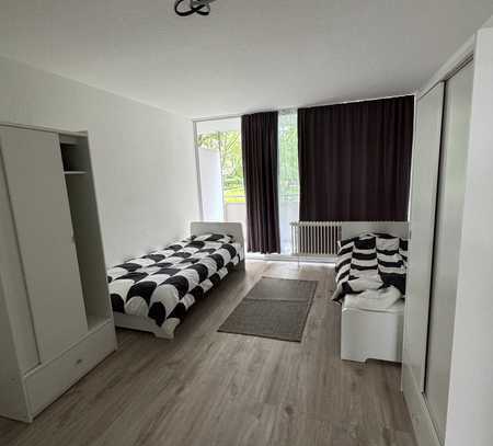 Sanierte 4-Zimmer-Wohnung mit Balkon und EBK in Kerpen