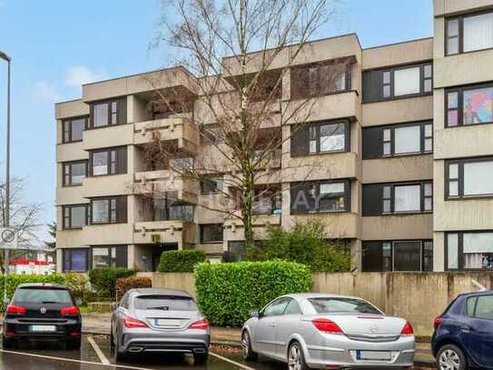 Geräumige Souterrain-Wohnung mit 3 Zimmern, 2 Bädern und großer Terrasse