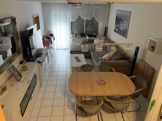 Freundliche 4-Zimmer-Maisonette-Wohnung mit Balkon und EBK in Annweiler am Trifels