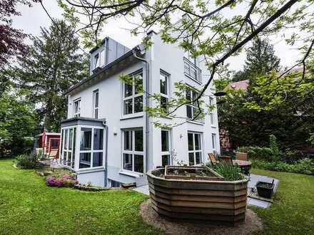 Sonniger Familientraum mit Südgarten in ruhiger Bestlage von Obermenzing