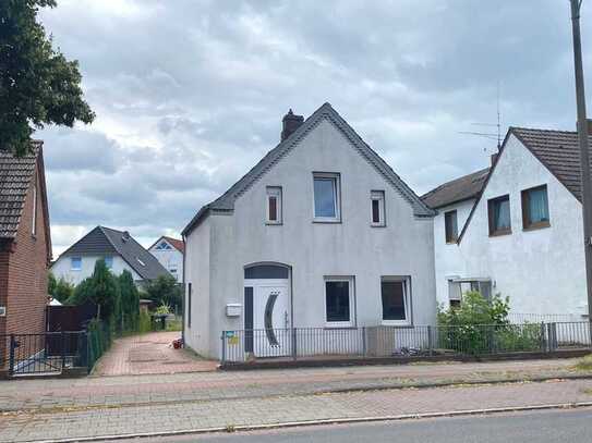 PURNHAGEN-IMMOBILIEN - Einfamilienaus mit Brandschaden in guter Lage von Bremen- Blumenthal/Bockhor