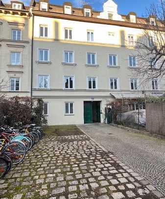 3-Zimmer-Dachgeschosswohnung mit Balkon