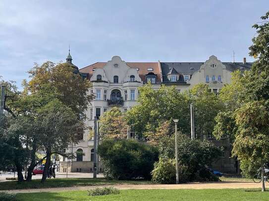 Schöne 3-Zimmer-Hochparterre-Wohnung mit Loggia, Garten u. EBK in Leipzig Zentrum-Nord