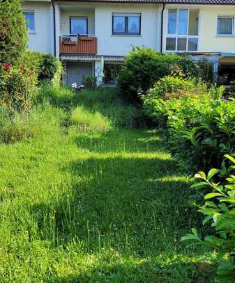 Reihenmittelhaus mit tollem Grundstück in sehr guter Lage