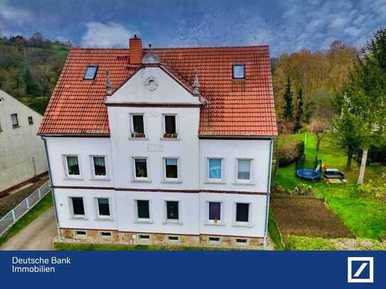 Charmantes Vierfamilienhaus in idyllischer Lage – dennoch zentral!