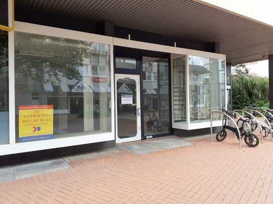 Ladenlokal mit Ausstellungsraum über 2 Ebenen in Fußgängerzone von Kreuztal