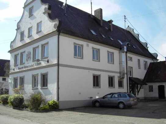 Gepflegte, große Gaststätte mit Saal, Fremdenzimmer sowie Biergarten!