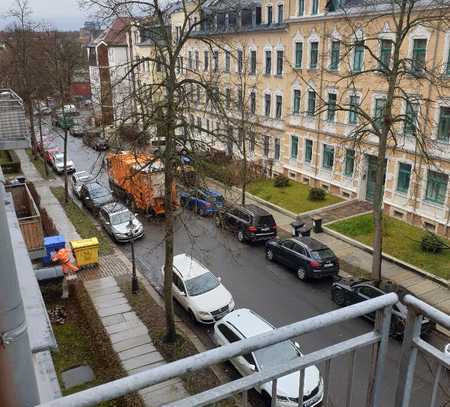 kleine 2 Zimmer Wohnung mit Balkon in ruhiger Wohnlage