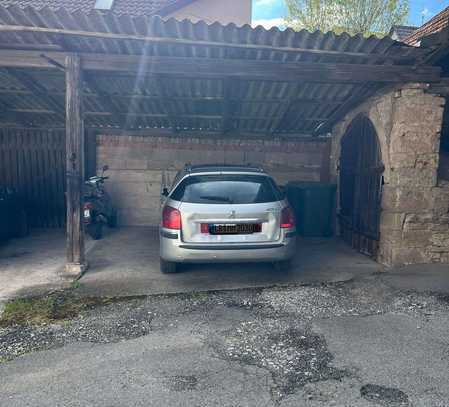 Carport für einen PKW zu Vermieten.