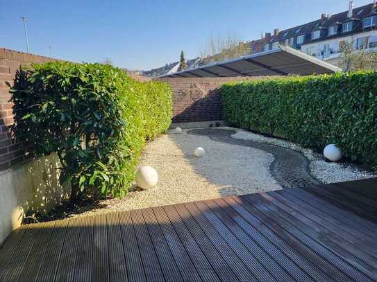 Stilvolle 3-Zimmer-EG Wohnung mit Garten, und luxuriöser Innenausstattung mit EBK in Düsseldorf