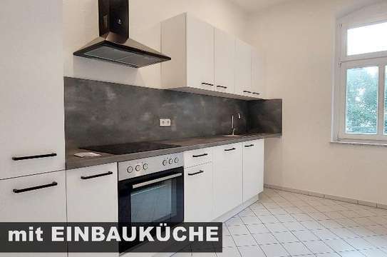 neue EBK, neues Laminat, Balkon und Zentrumsnah