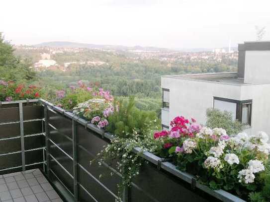 Helle, gepflegte 3-Zimmer-Wohnung mit Balkon und EBK in Stuttgart