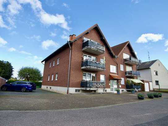 Nörvenich- Wissersheim, Dachgeschosswohnung, Fußbodenheizung, 2 Balkone, Garage