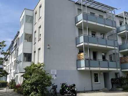 Helle 3 Zimmer mit großem Balkon in Nürnberg-Mögeldorf