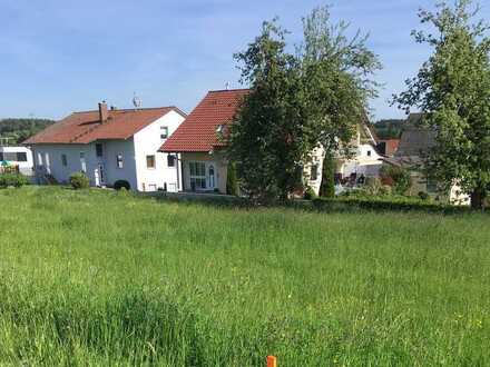 Attraktives Baugrundstück für Einfamilienhaus oder Doppelhaus, voll erschlossen in Sauldorf- Boll