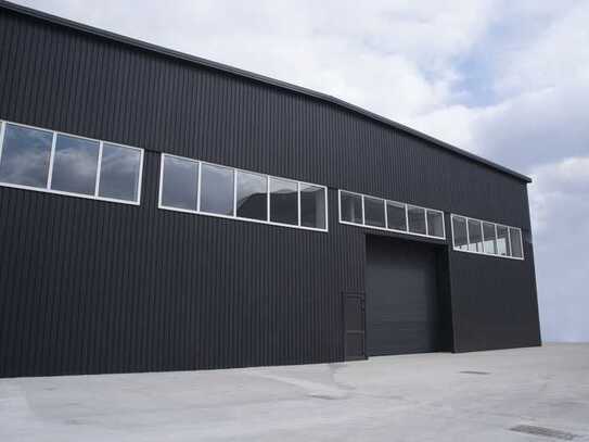 Warehouse (220 sqm) with Residential/Office Building (443 sqm), near Stuttgart/Germany