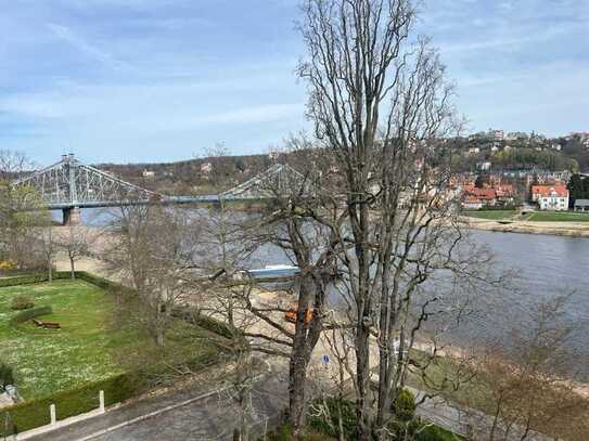 Außergewöhnliche 3-Zi.-Maisonette-Whg. * direkte Elblage * freier Blick zur Elbe + Elbhänge * Balkon