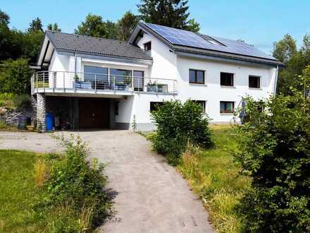 Einfamilienhaus mit Einliegerwohnung