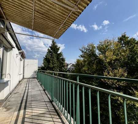 Penthouse über den Dächern Lindenthals mit Garage und Appartement