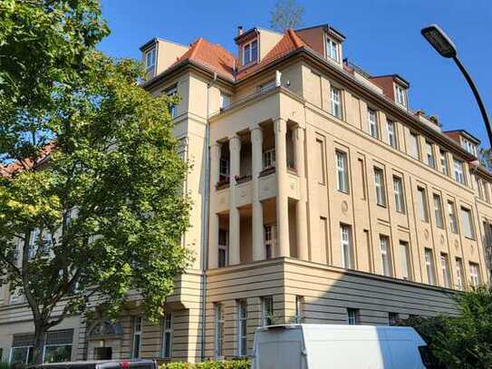 Rohdiamant! Gartenwohnung im Gründerzeit-Traum - mitten in Schmargendorf