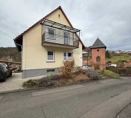 Saniertes Einfamilienhaus mit gehobener Innenausstattung in Elmstein-Iggelbach