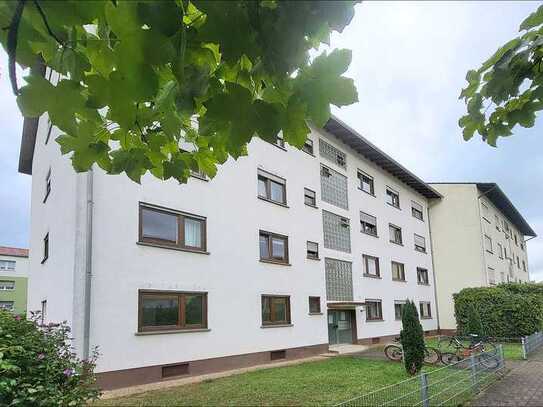 Spannend für Eigennutzer! Tolle 4-Zimmer-Wohnung in sehr beliebter Lage von Ketsch! Süd-Balkon!